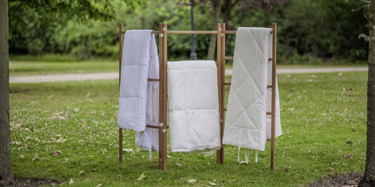 What are the benefits of a wool duvet?