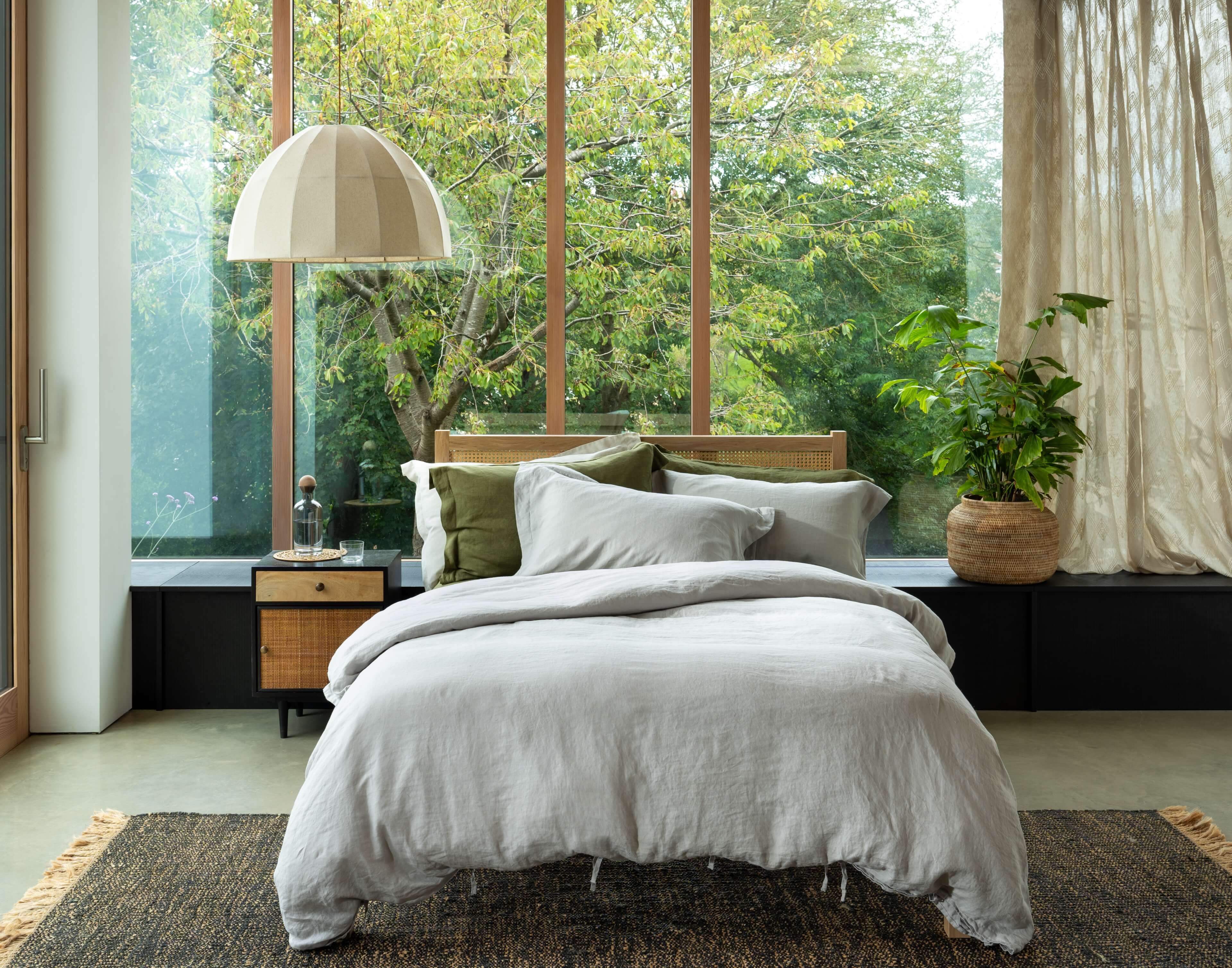 Super King Deep Fitted Sheets | Soak and Sleep