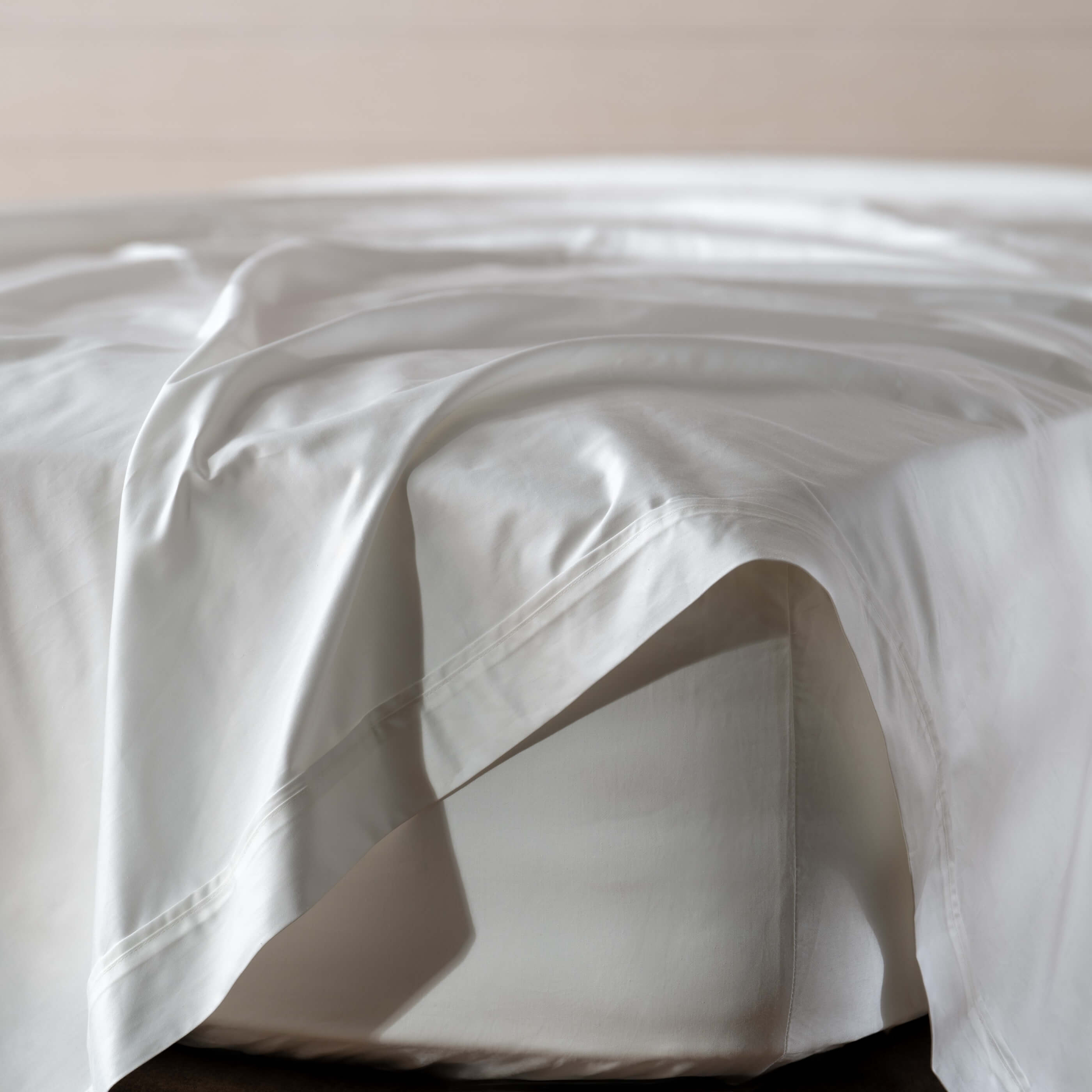 White Flat Sheets | Soak and Sleep