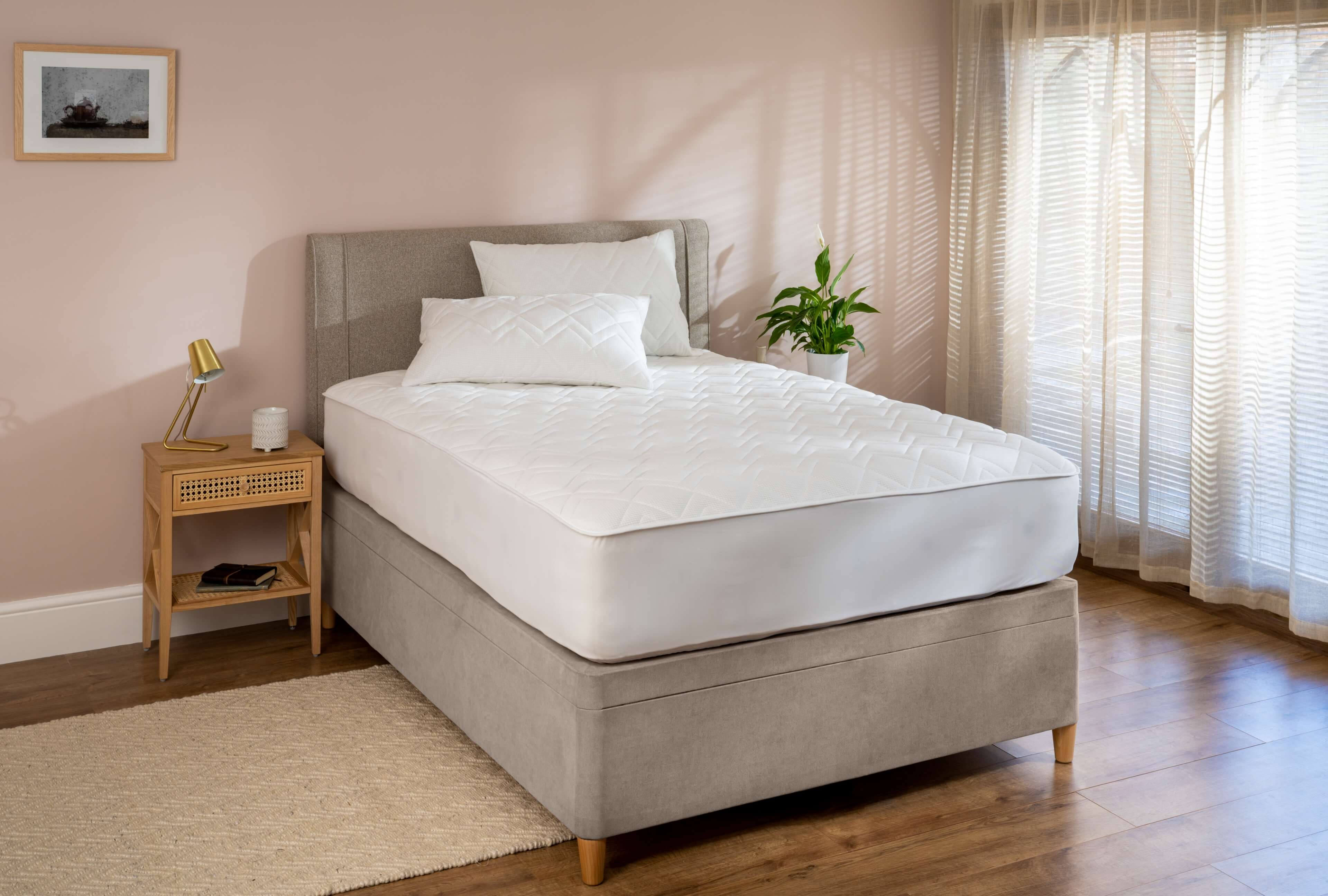 Single Bed Protectors | Soak and Sleep