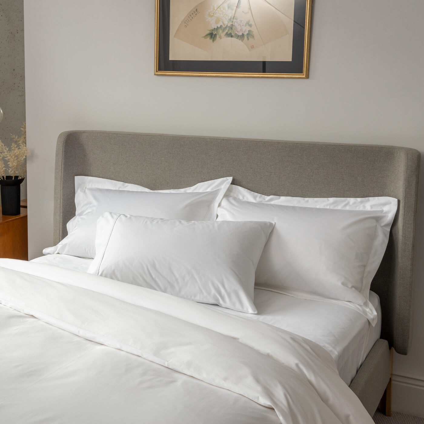 White Supima Cotton 1000 Thread Count Bedding - linen, detail view | Soak and Sleep