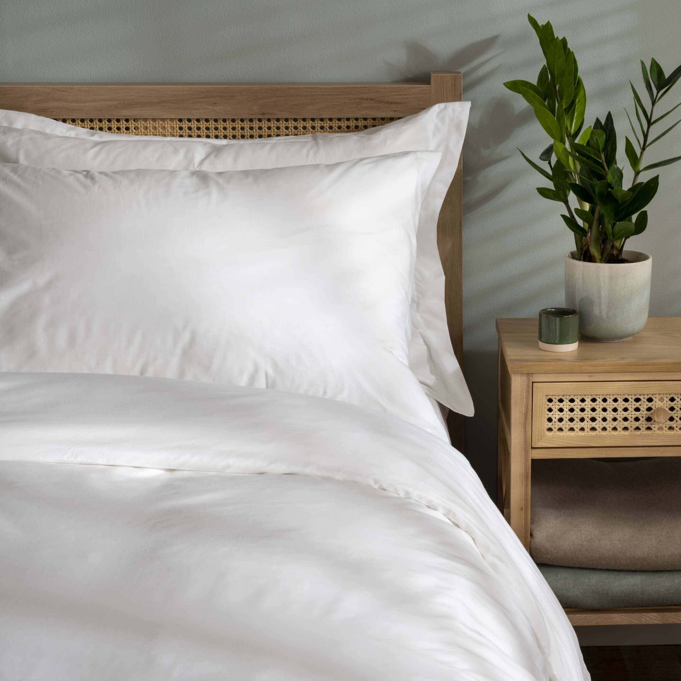 White 200TC Organic Cotton Duvet Cover