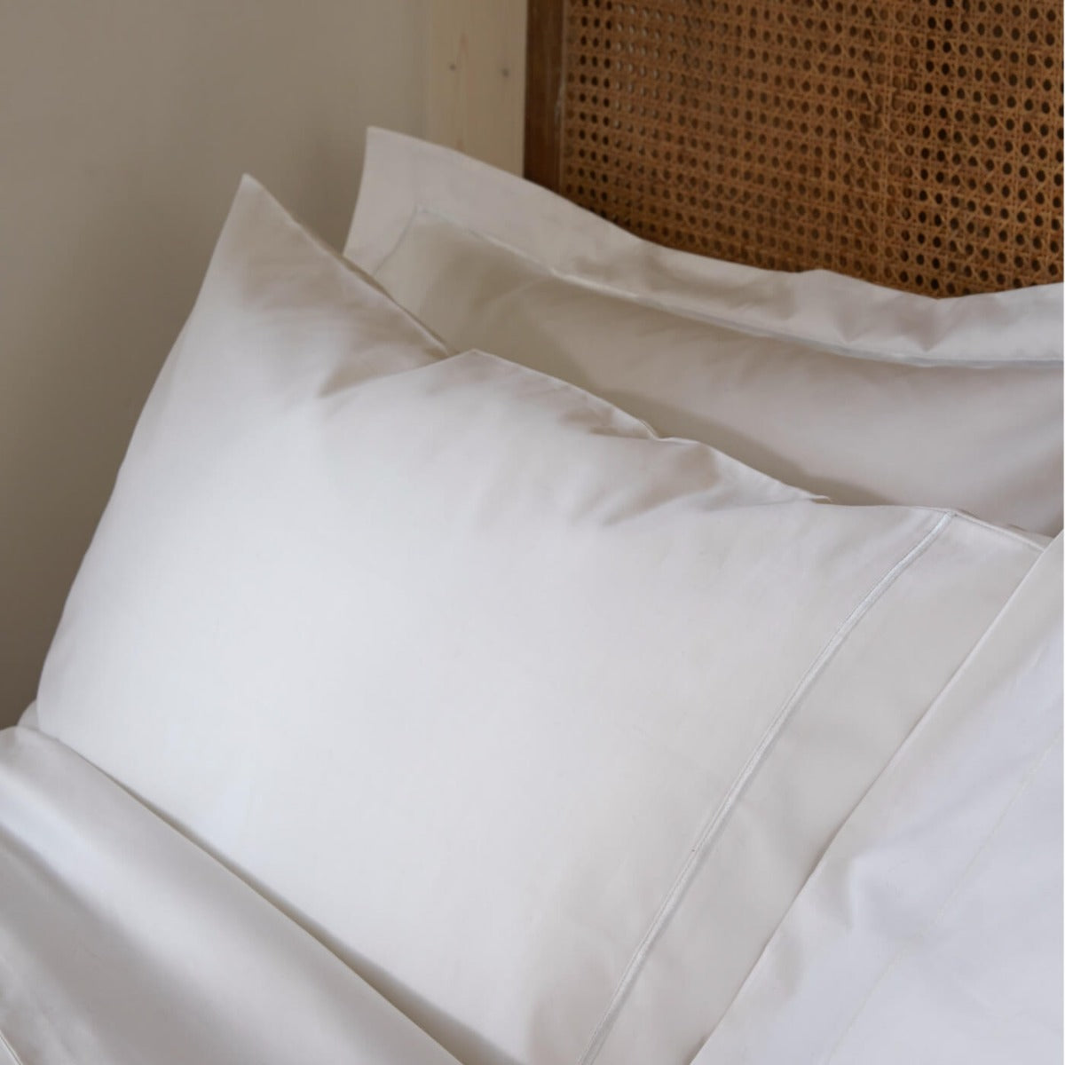 White 300TC Easycare Cotton With Tencel Pillowcase
