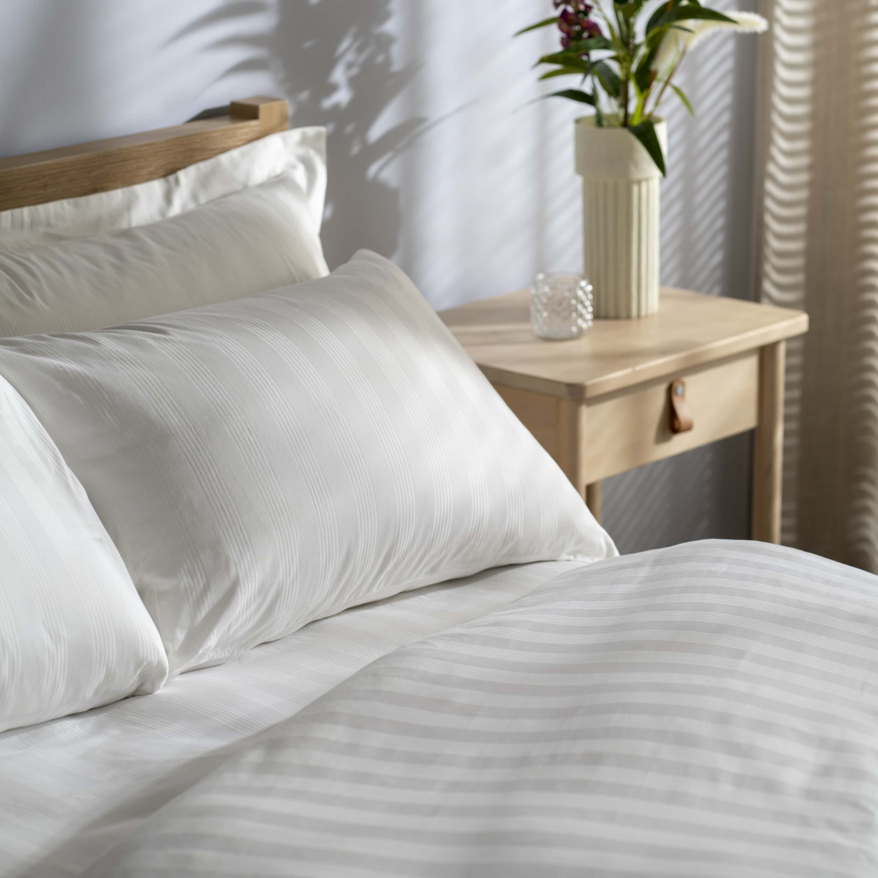 White 400 Thread Count Cotton Stripe Bed Sets bedroom detail | Soak and Sleep
