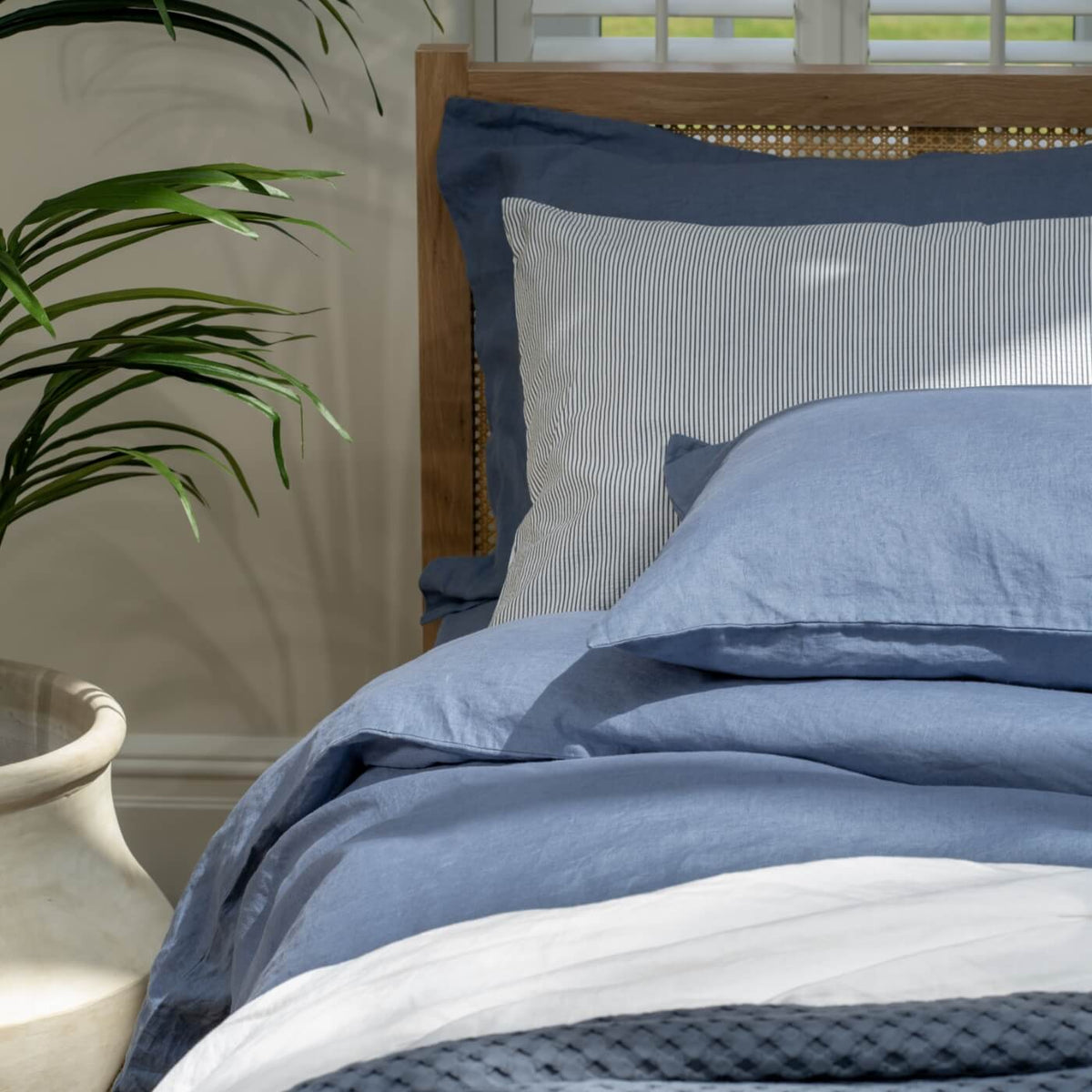 Denim Blue French Linen Pillowcases close-up detail 3 | Soak and Sleep
