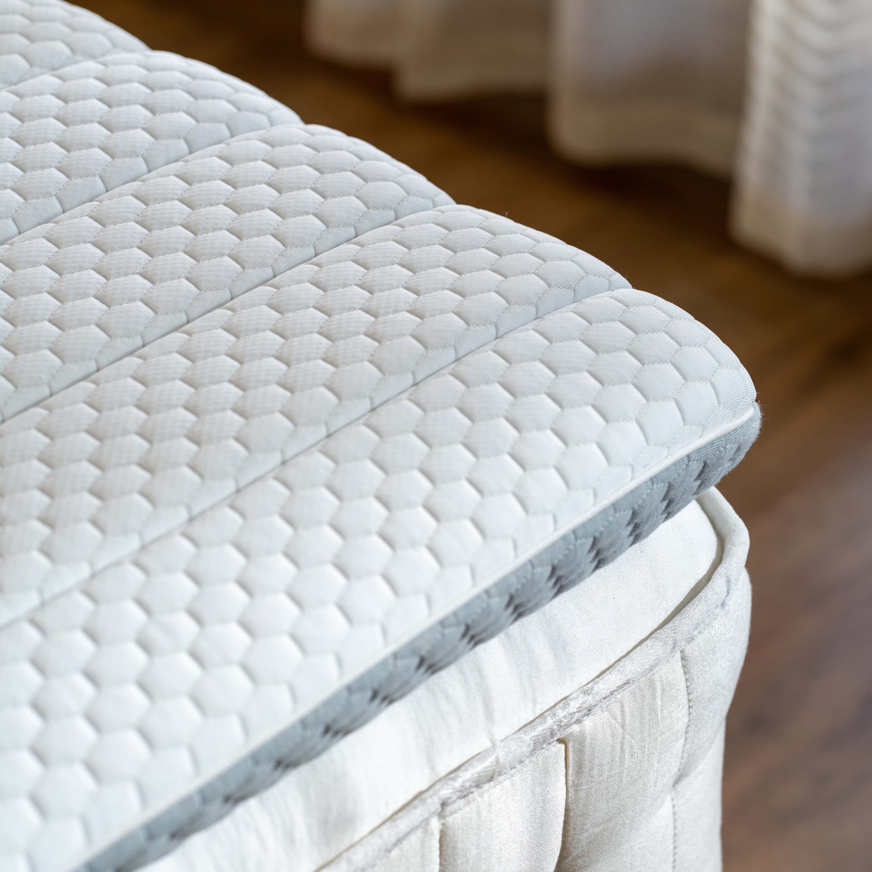 Cooling 6cm Memory Foam Toppers