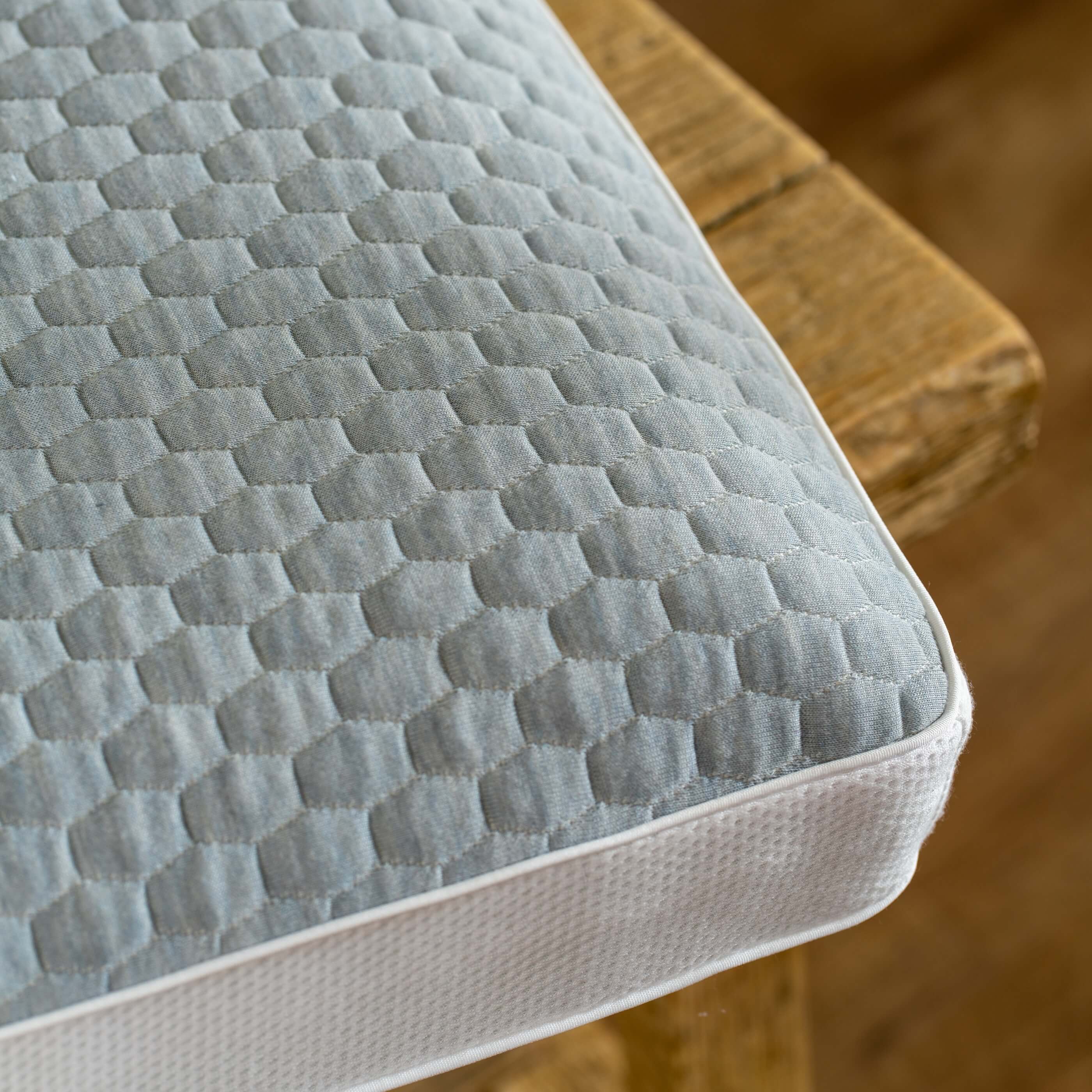 Memory Foam Cooling Pillow