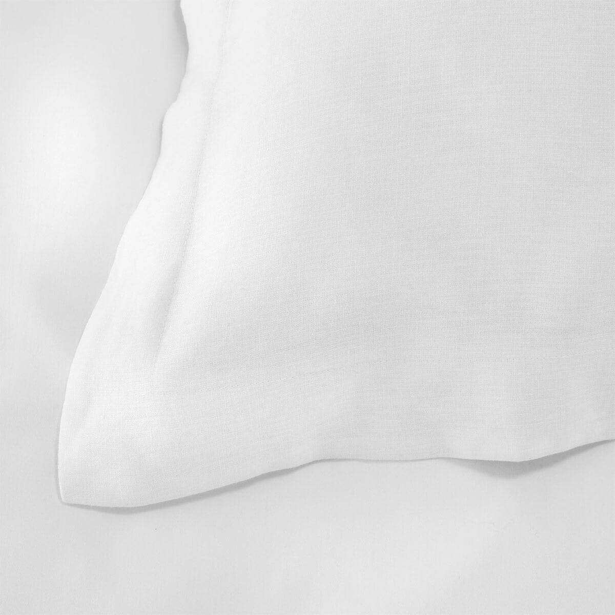 White French Linen Bedding and Bed Sheets - breathable, detail view 2 | Soak and Sleep