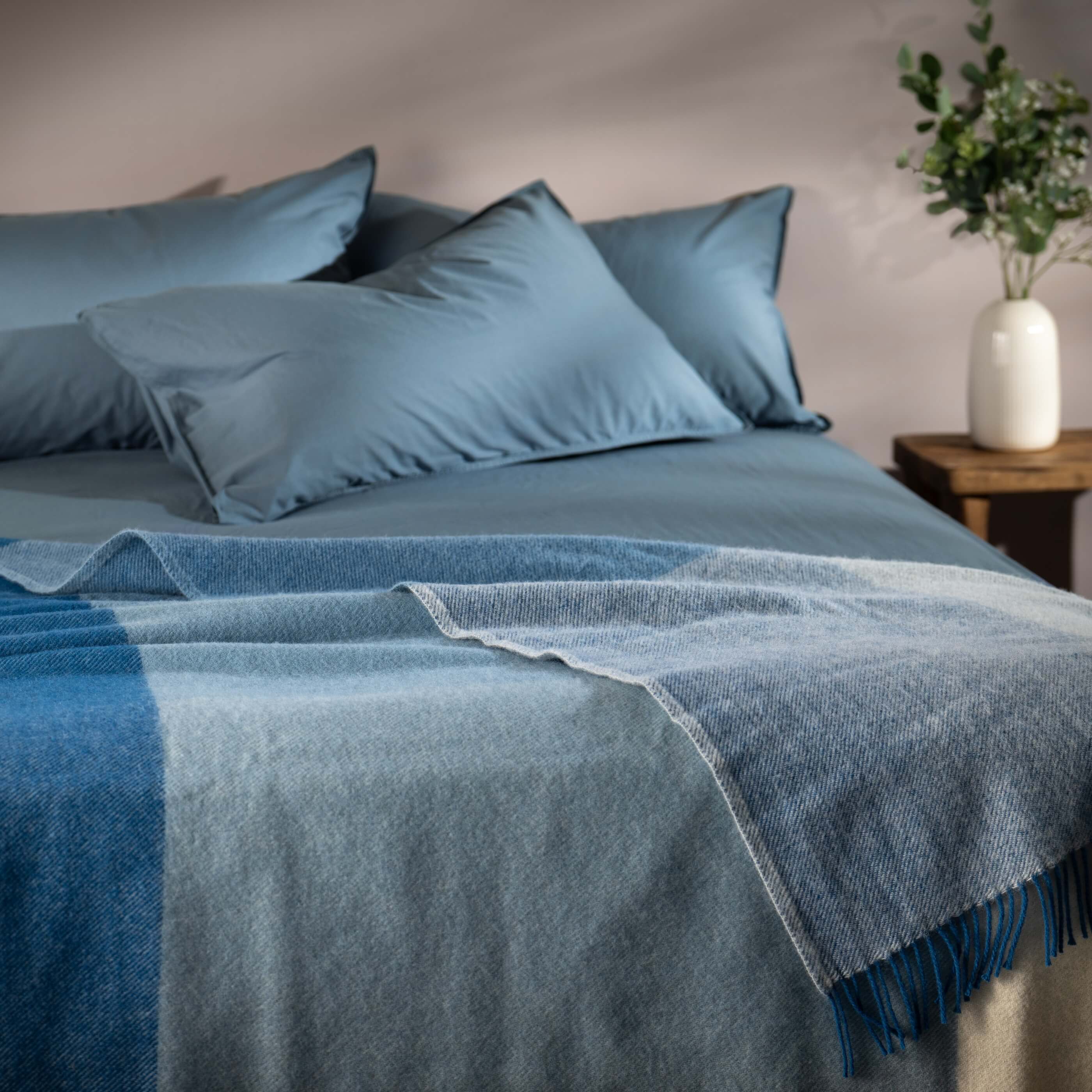 Blue/Cream Pure Wool Block Colour Check Throw