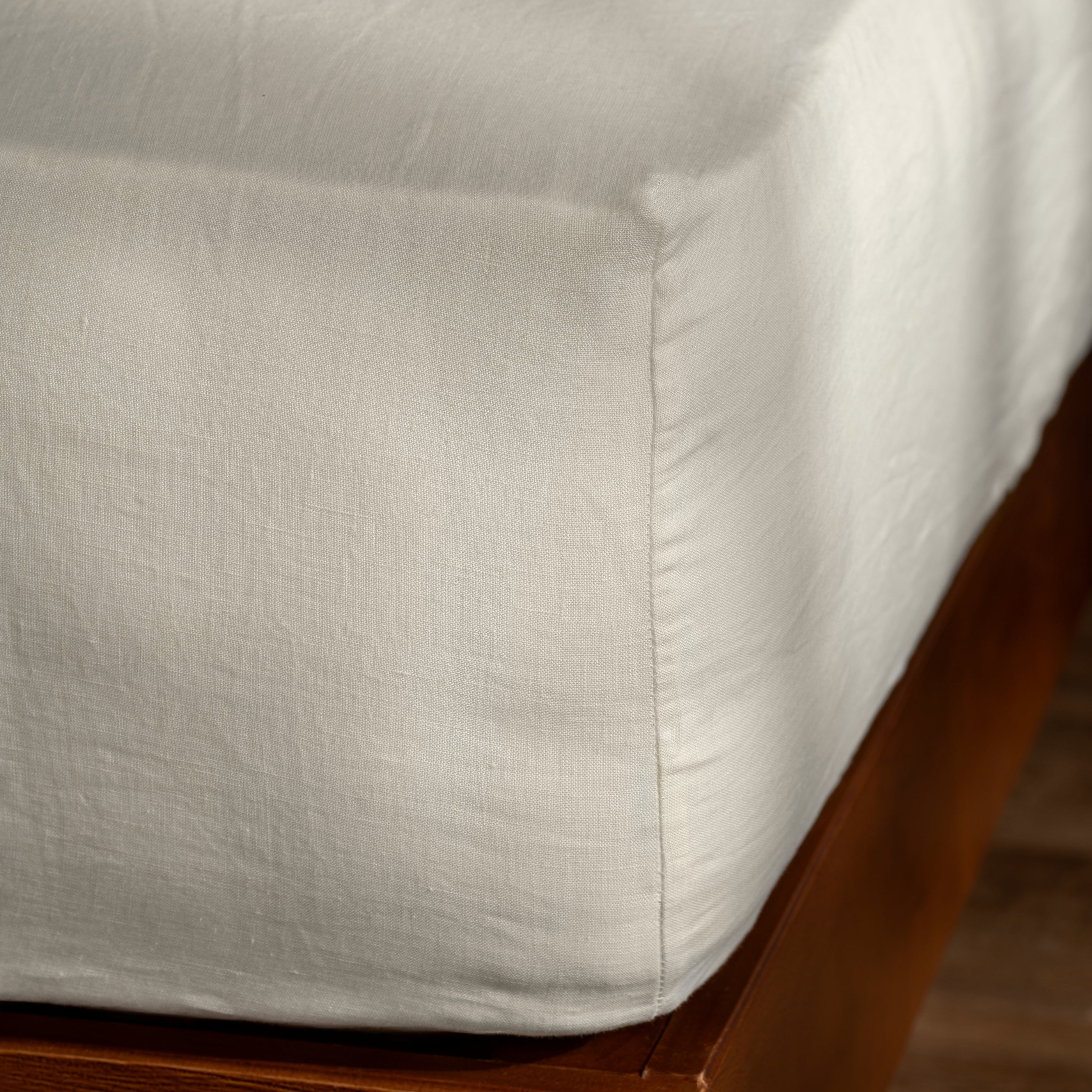 Chalky White French Linen 40cm Deep Fitted Sheets