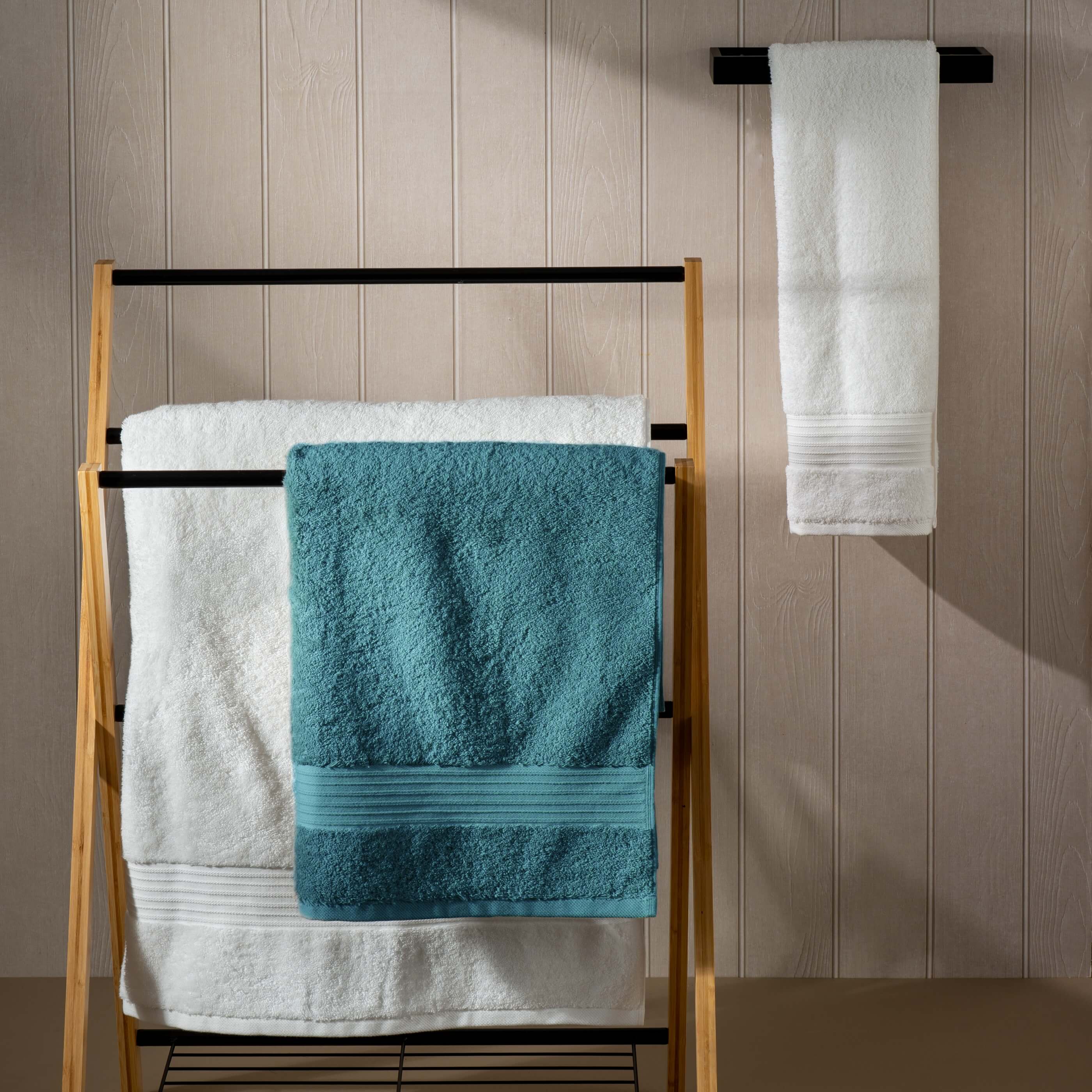 Teal Egyptian Cotton Towels bedroom detail 2 | Soak and Sleep