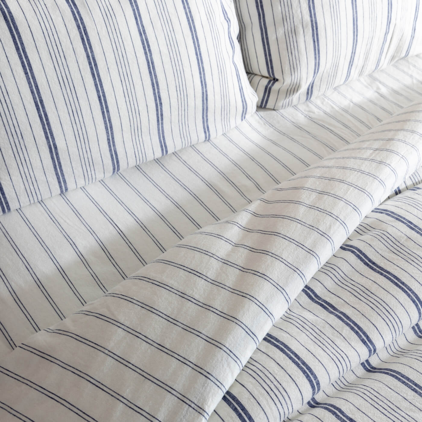 Navy/ White Fine Stripe Linen & Cotton Standard Fitted Sheet