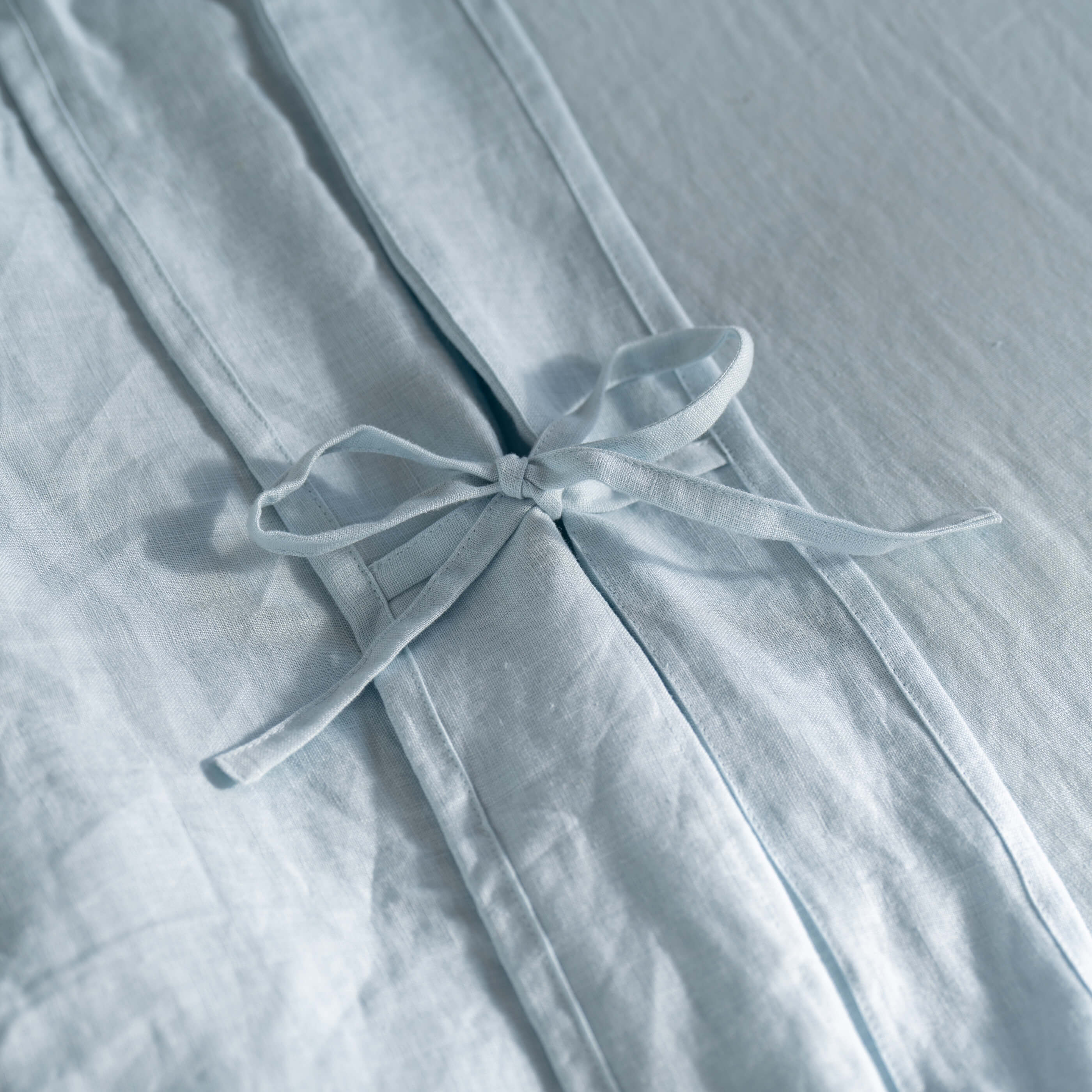 Mineral Blue French Linen Bedding And Bed Sheets - breathable, close-up detail 3 | Soak and Sleep