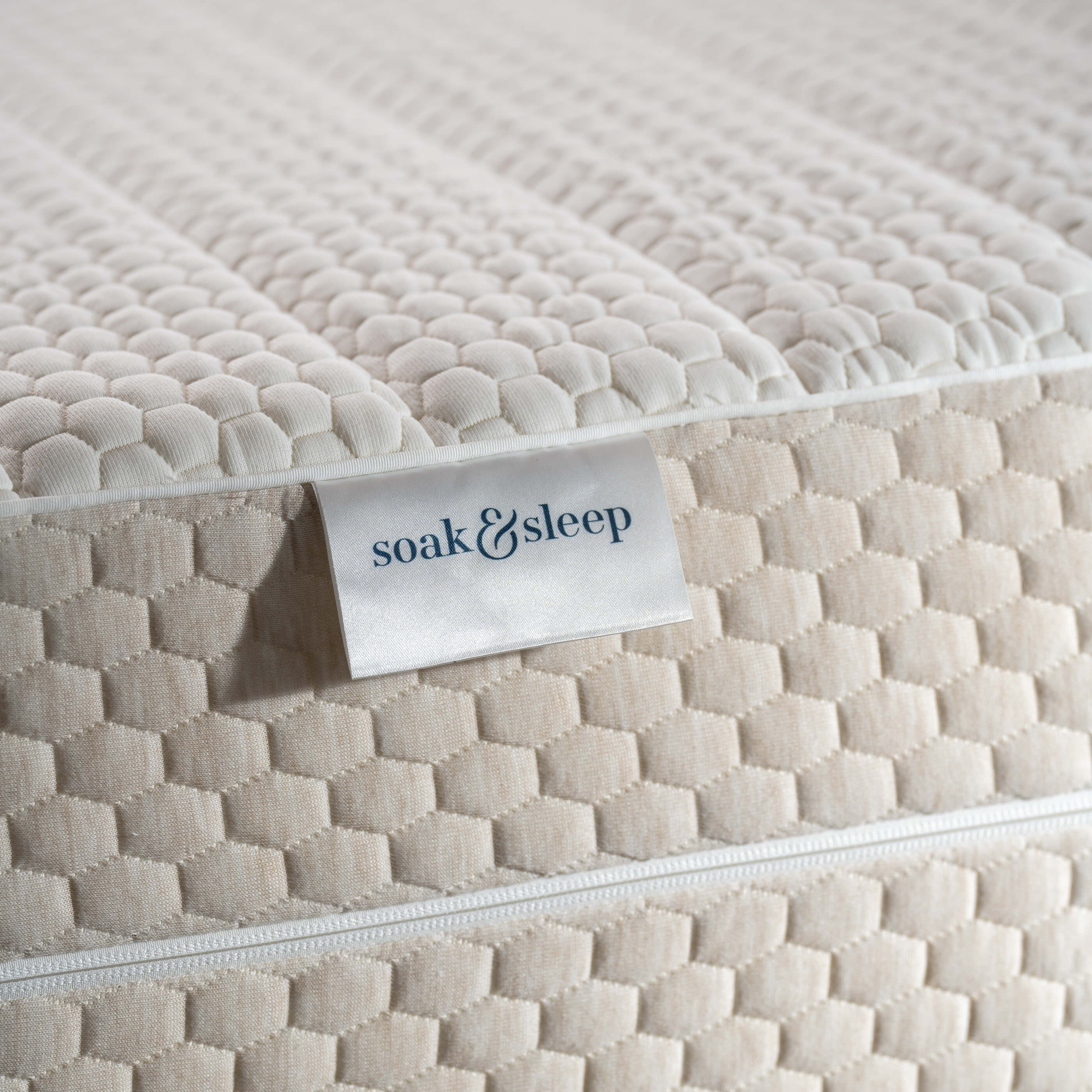 Zoned Hybrid Deep Memory Foam Mattress