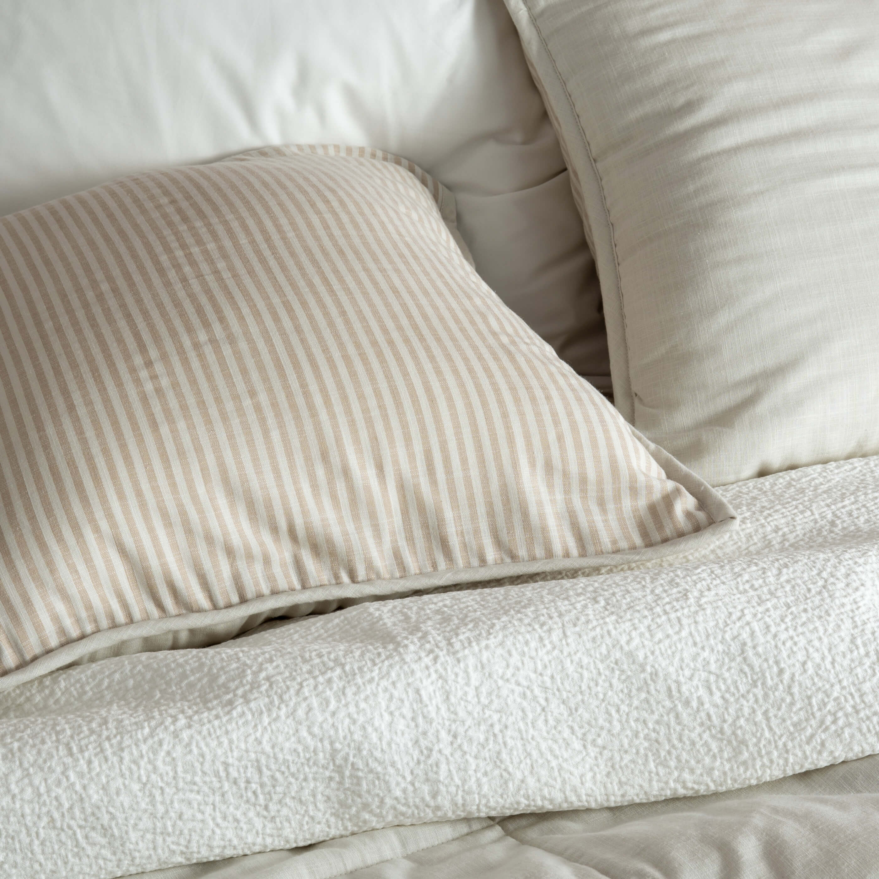 Natural Linen Look Bedspread & Cushions