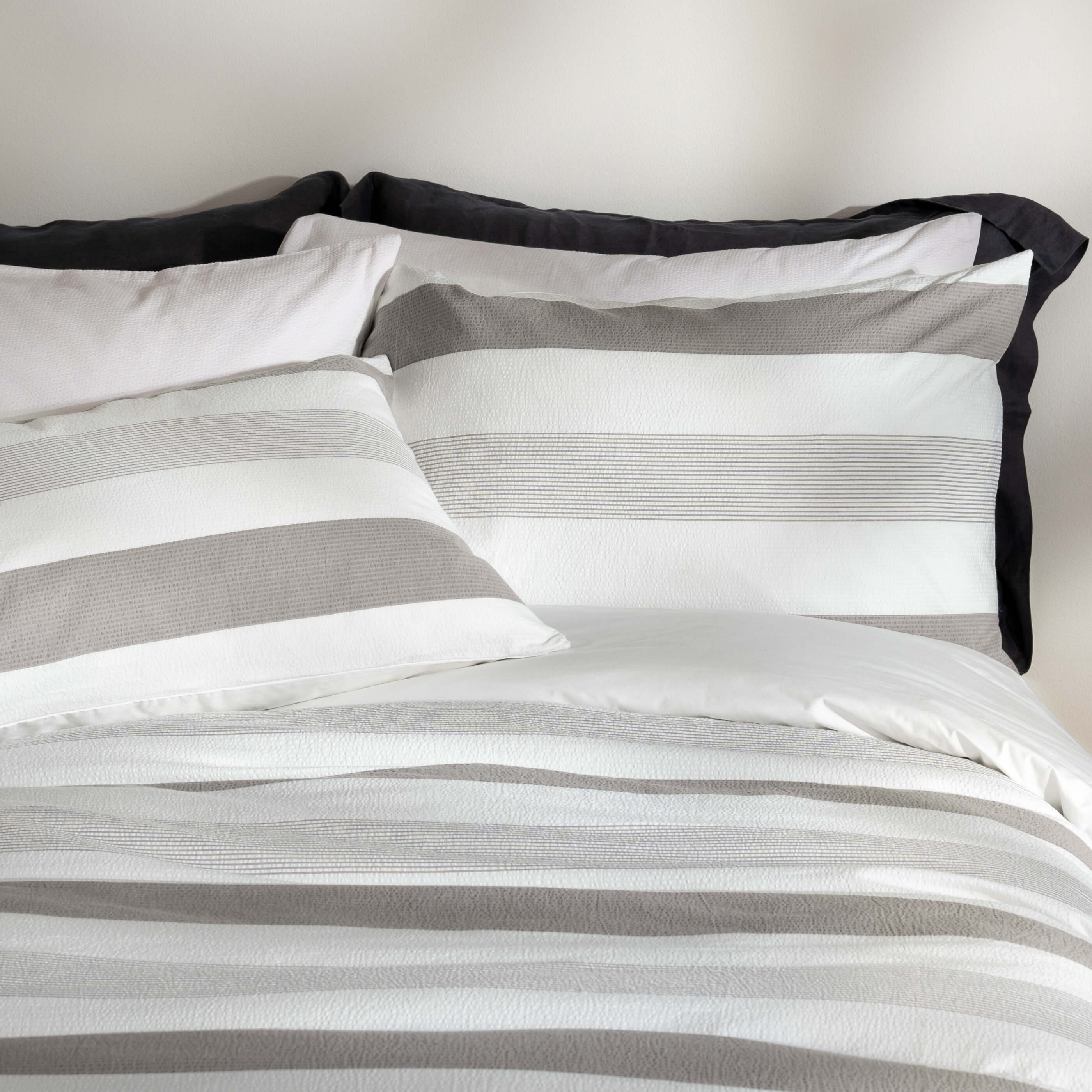 White/Grey Multi Seersucker Stripe Duvet Cover
