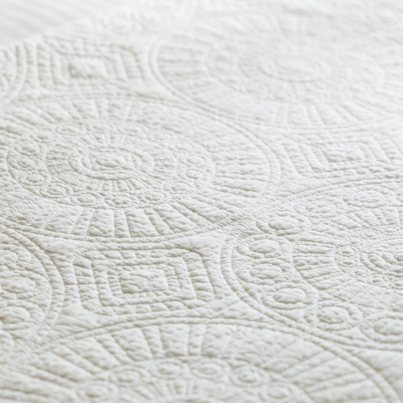 White Quilted Cotton Bedspread
