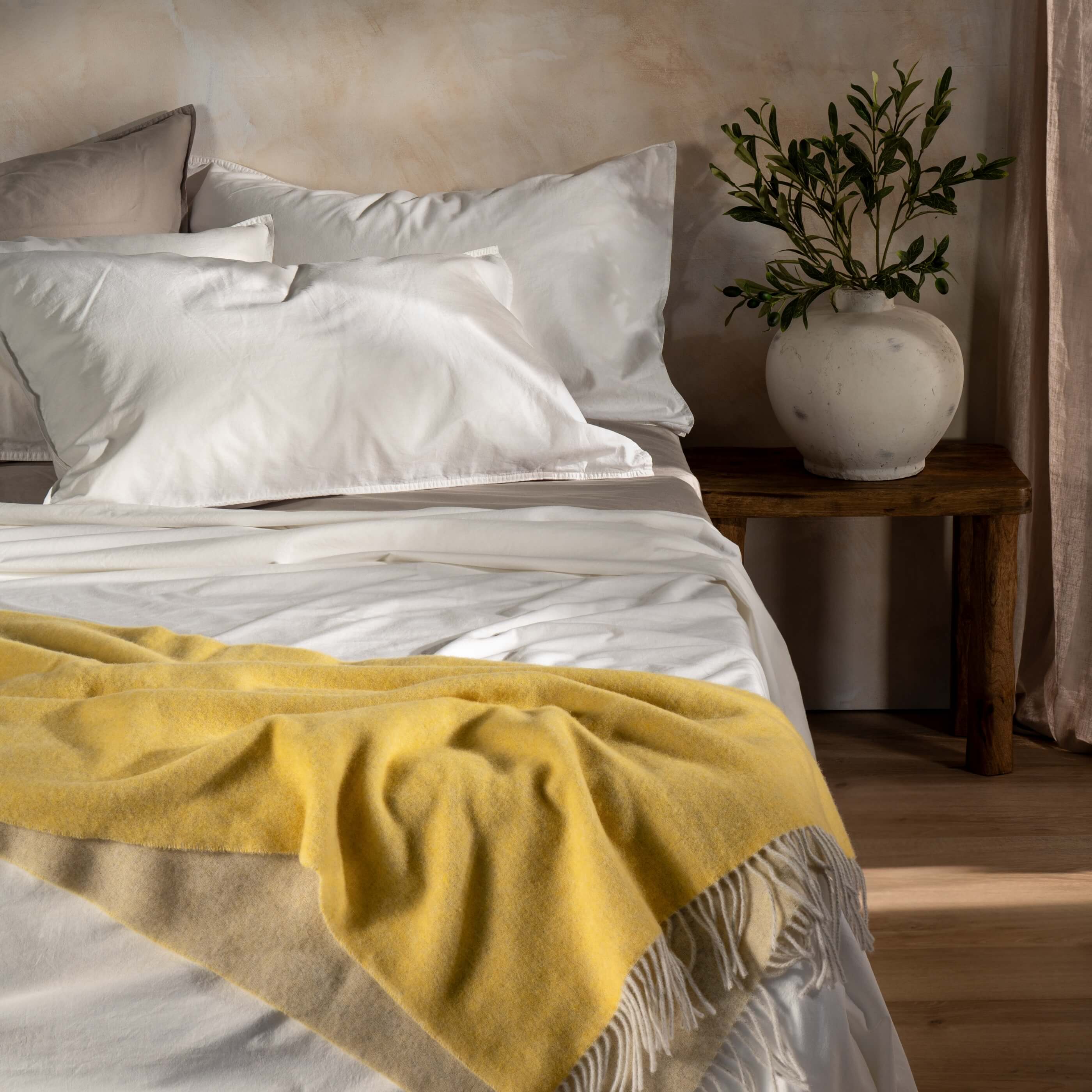 White Stonewashed Cotton Bed Sets