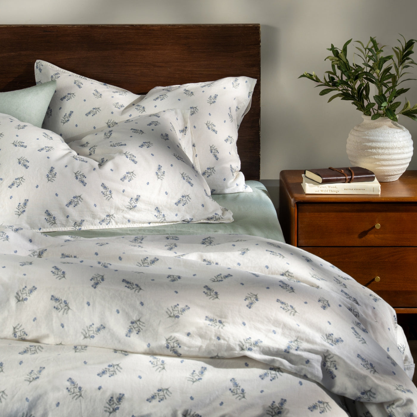 White/Green Wild Flower Linen/Cotton Duvet Cover