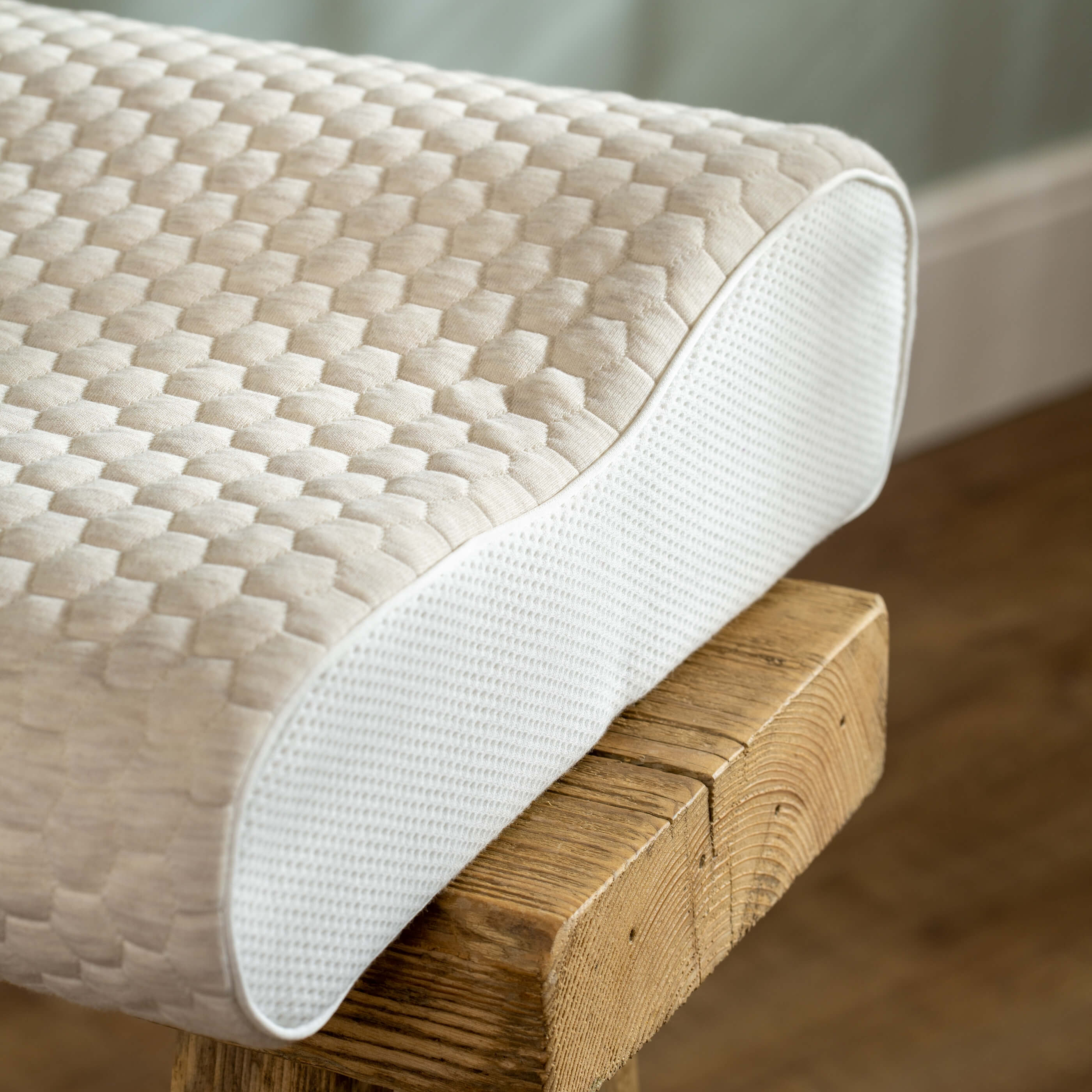 Memory Foam Contour Pillow