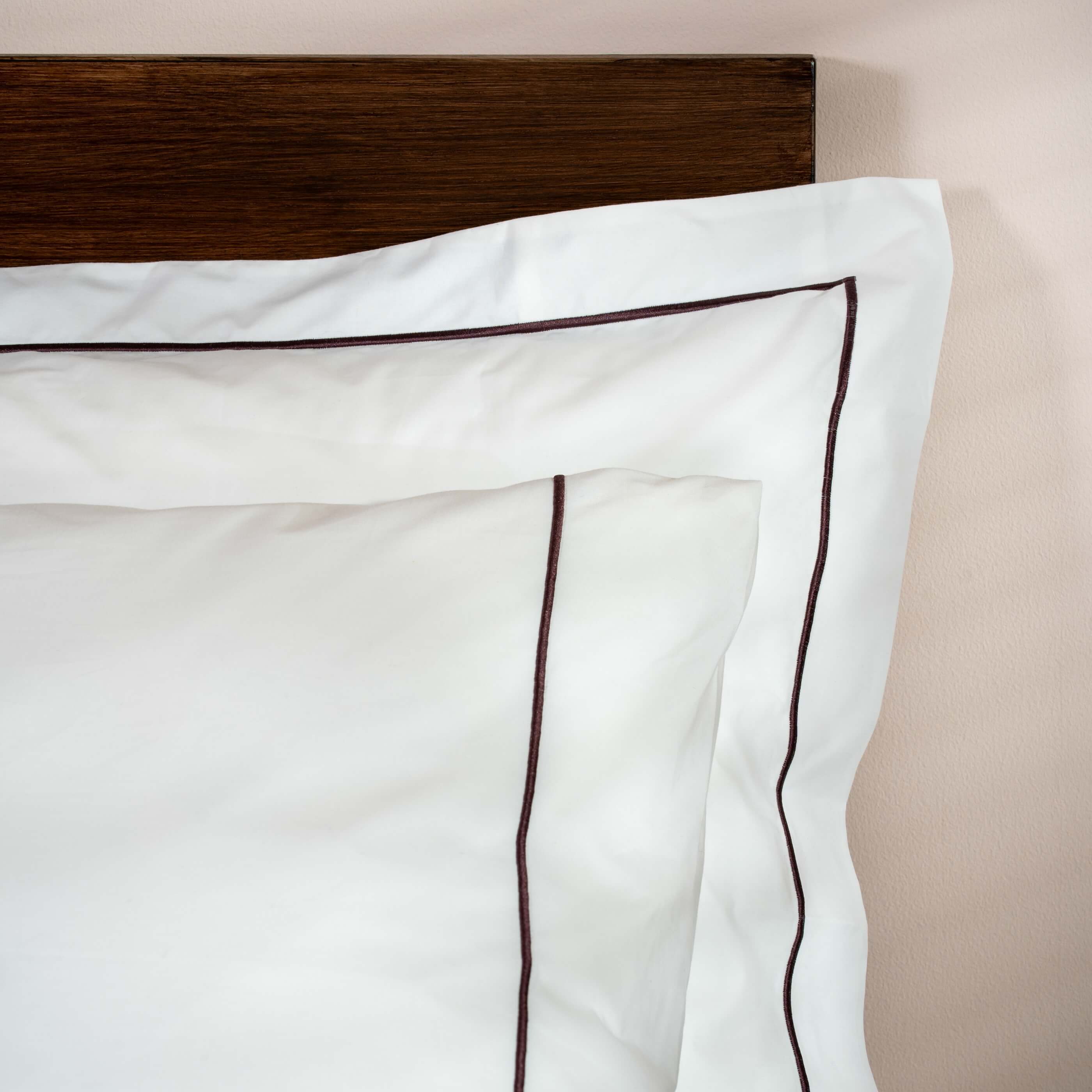 White / Blackberry 200 Thread Count Egyptian Cotton Pillowcase Pair