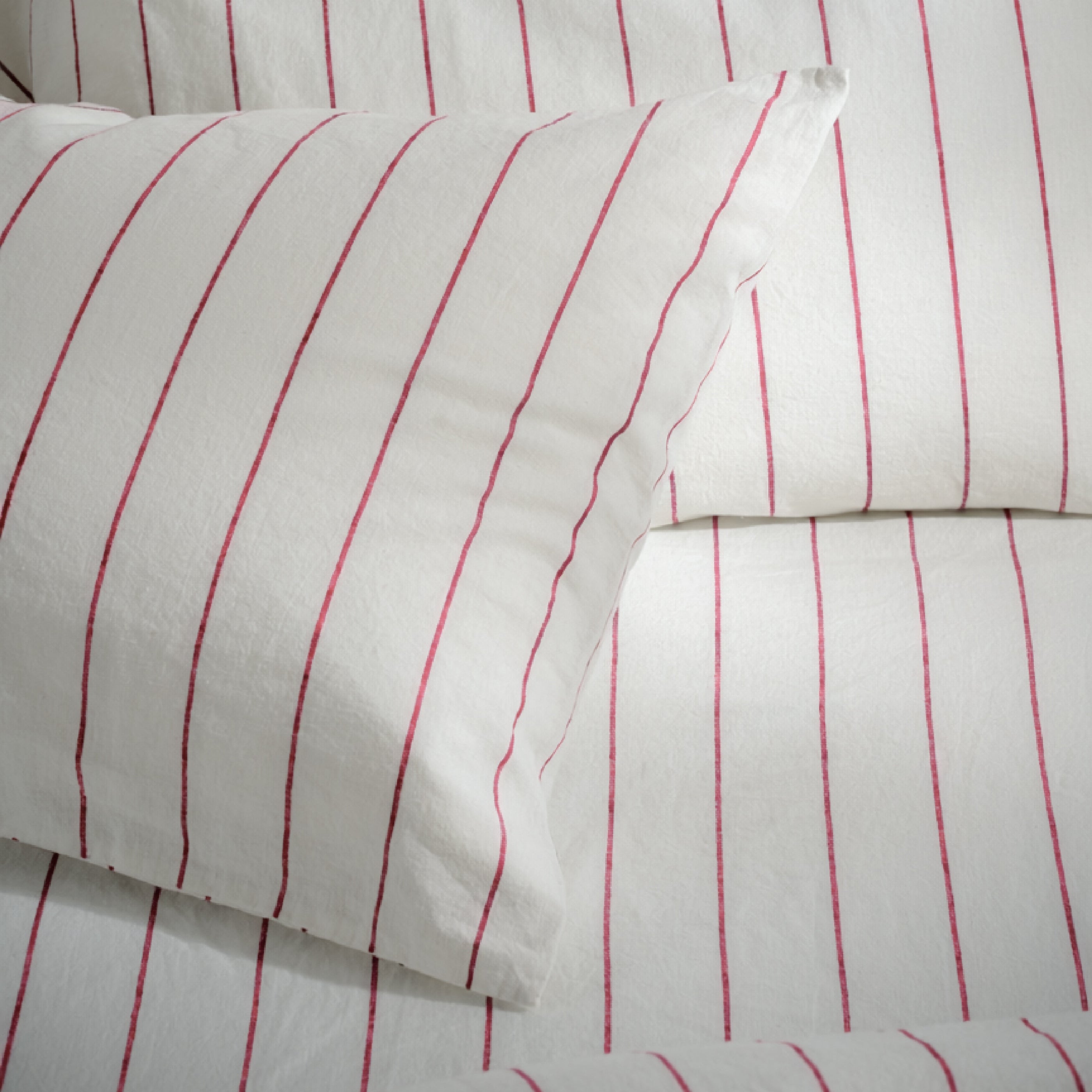 White/Fuchsia Pinstripe Linen Cotton Blend Bedding