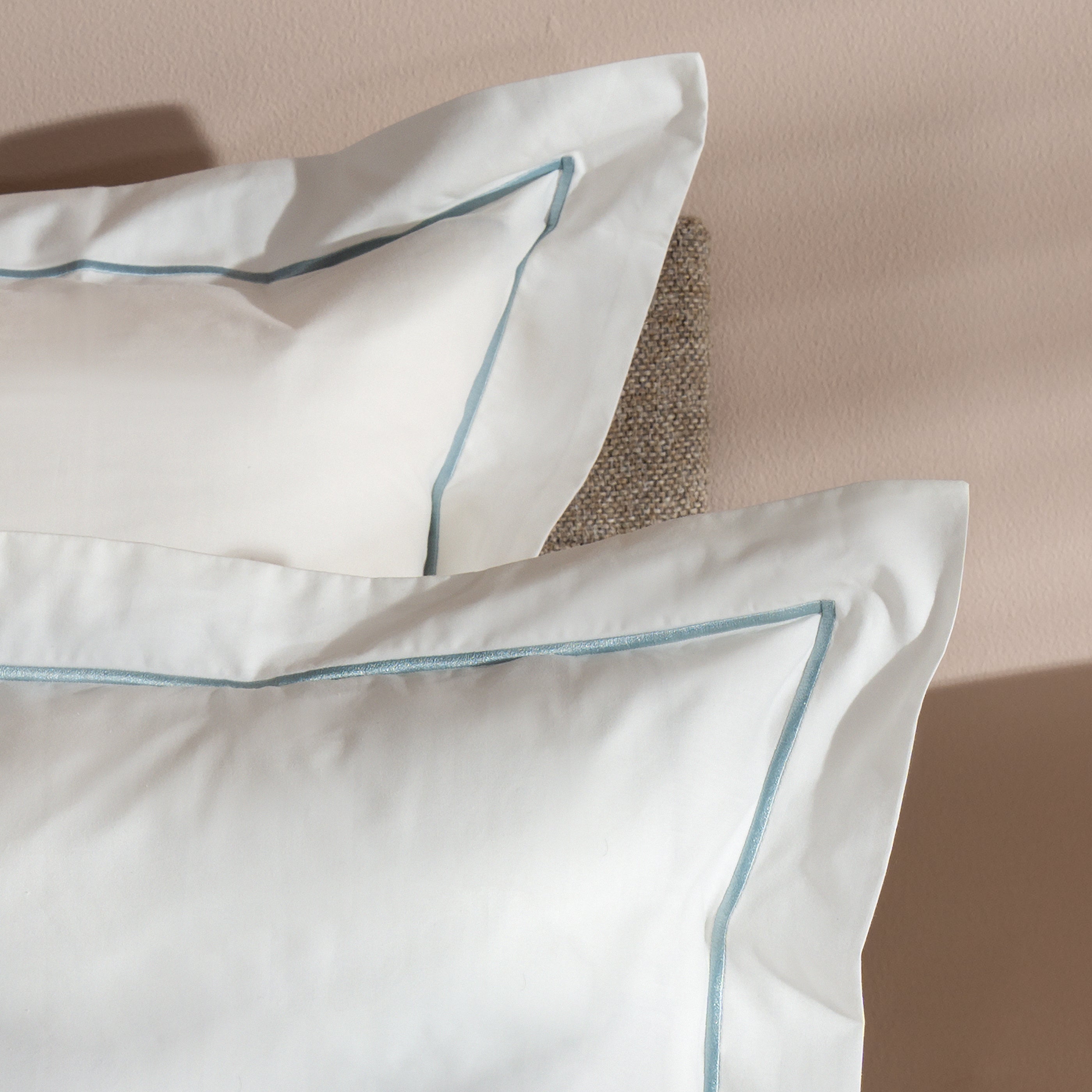 White / Mineral Blue 200TC Egyptian Cotton Bedding And Sheets