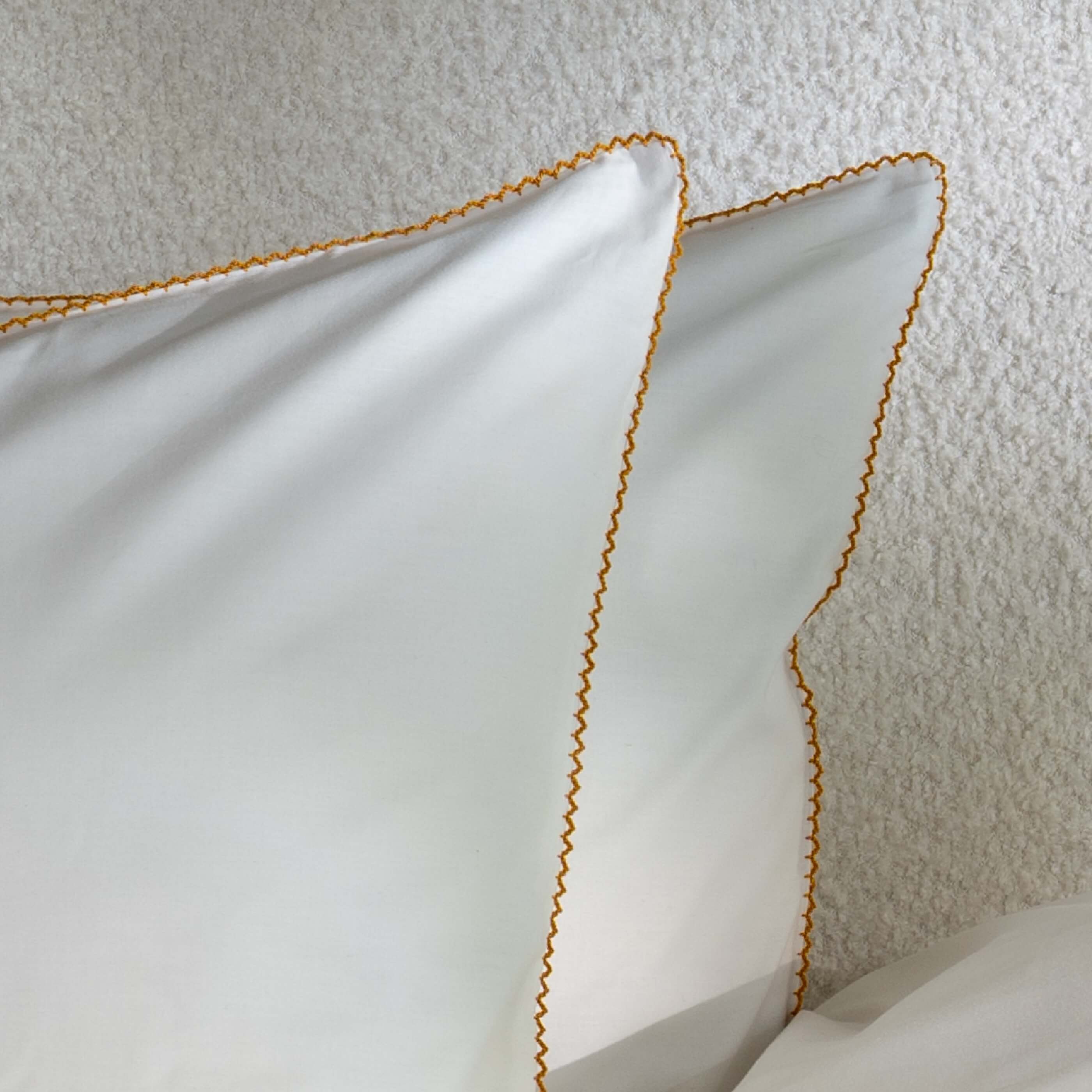 Mustard Yellow 200 TC Scallop Edge Bedding Bed Set