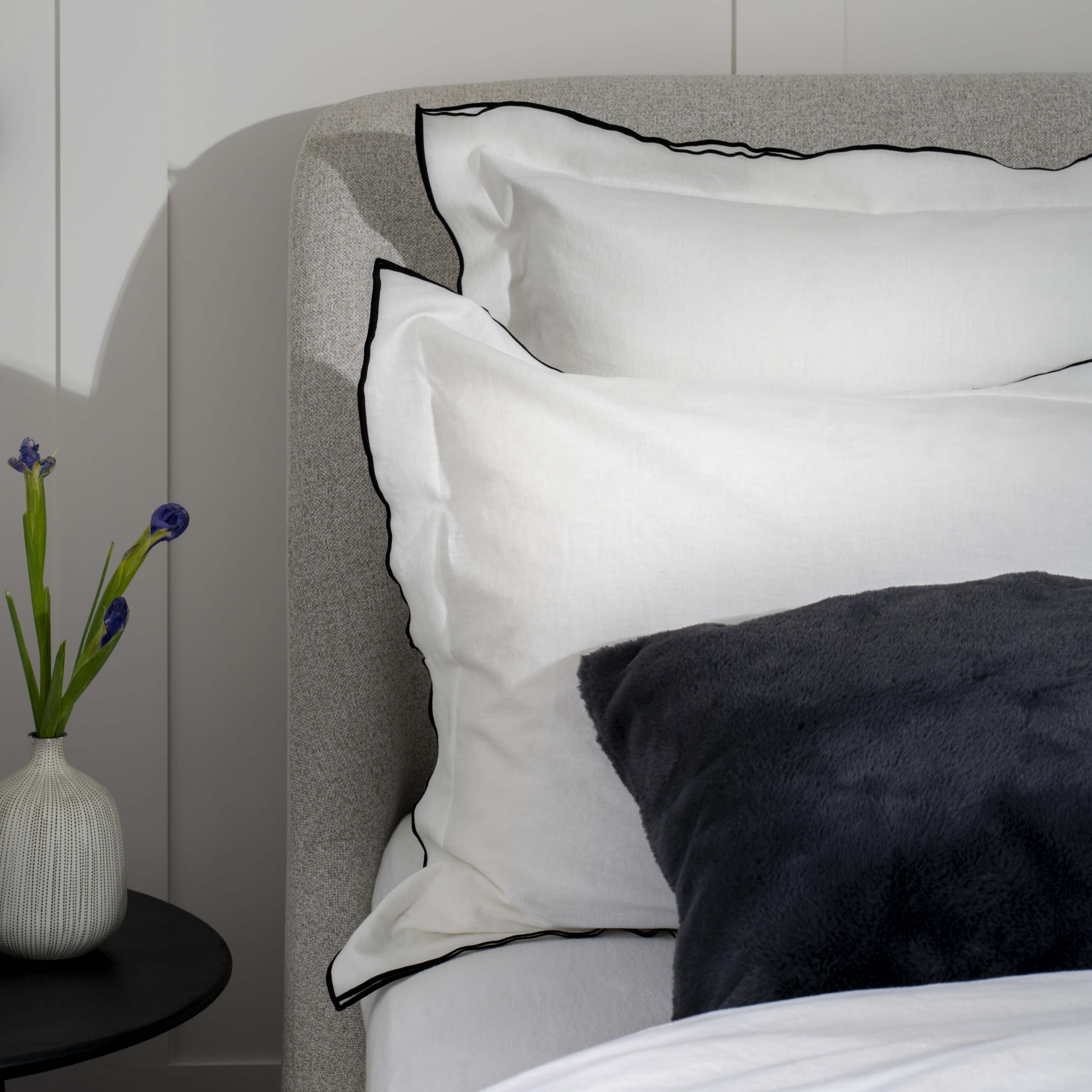 White/Charcoal Overlocked Edge Linen & Cotton Blend Duvet Cover close-up detail 2 | Soak and Sleep