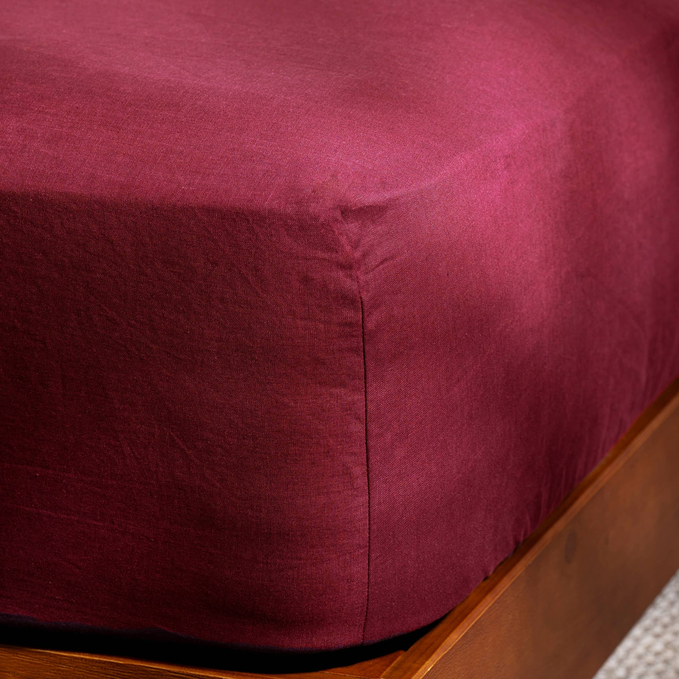 Raspberry French Linen 40cm Deep Fitted Sheets
