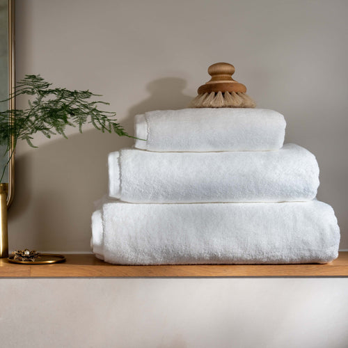 White Supima Cotton Towels bedroom detail | Soak and Sleep