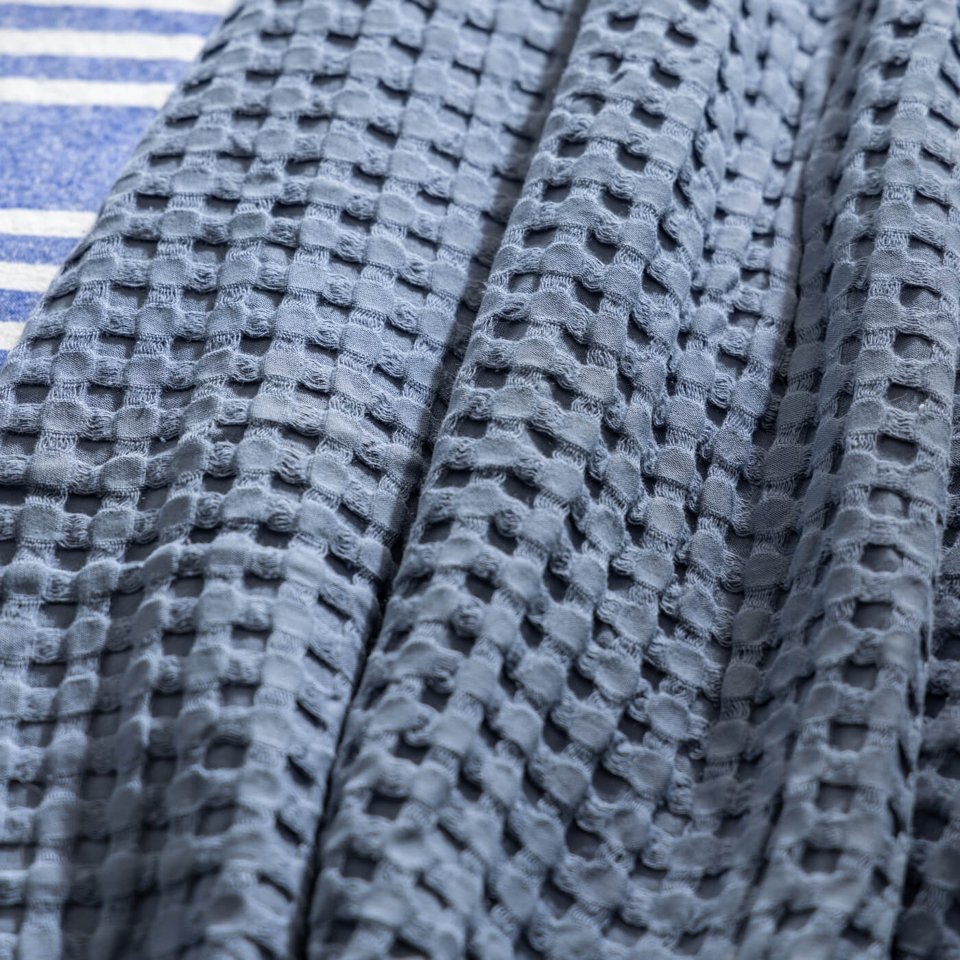Blue Bedspreads & Cushions