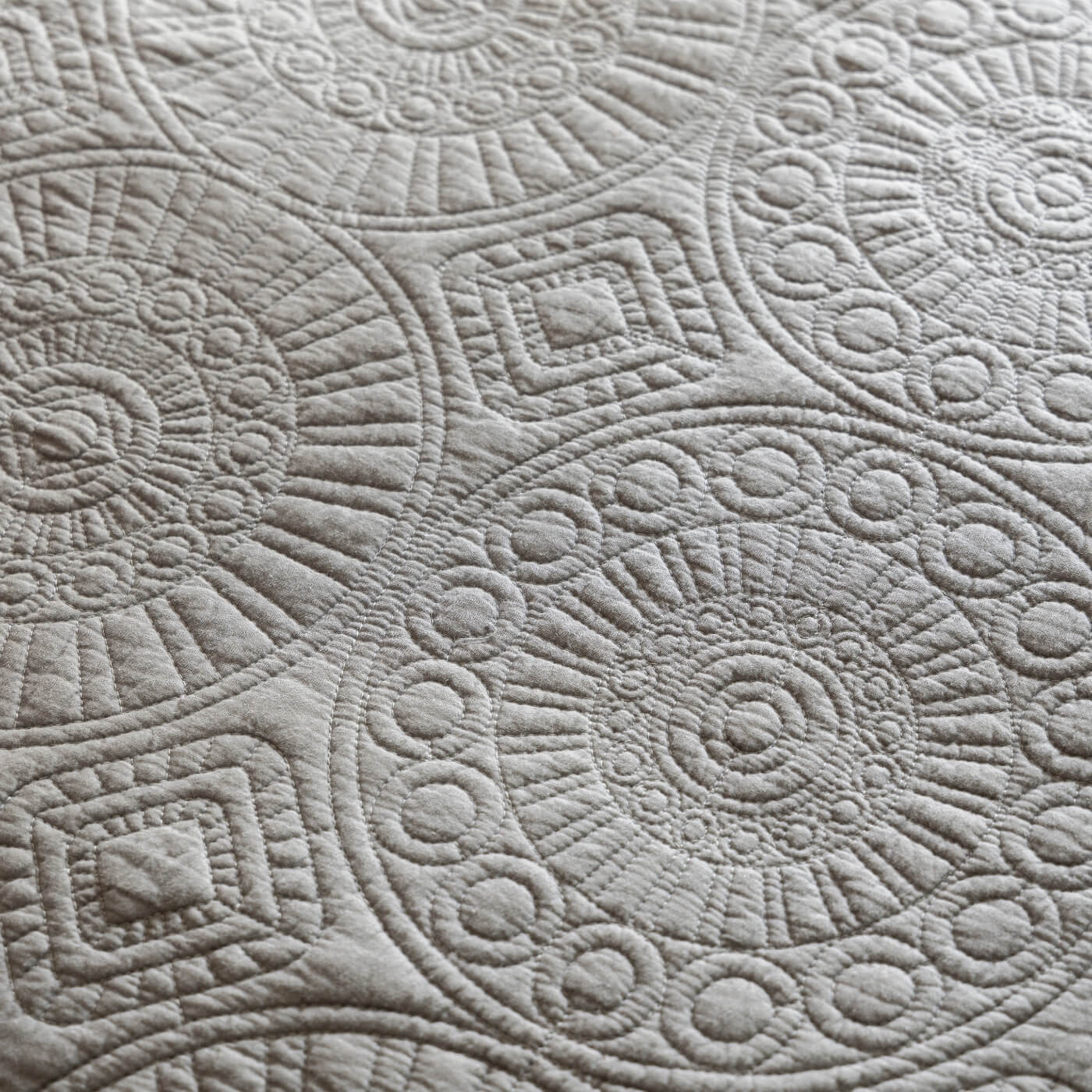 King Size Bedspreads & Bed Throws