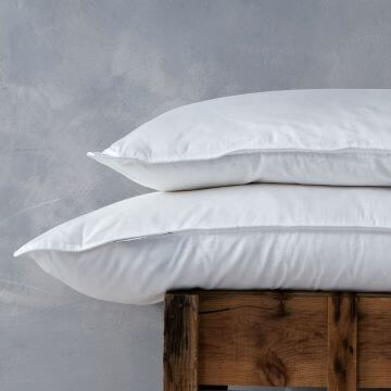 Pure Silk Superking Pillow - Medium/Firm