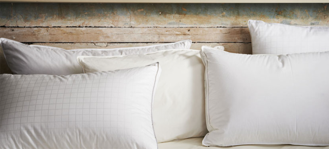 How To Wash Your Feathered Pillows | Soak&Sleep