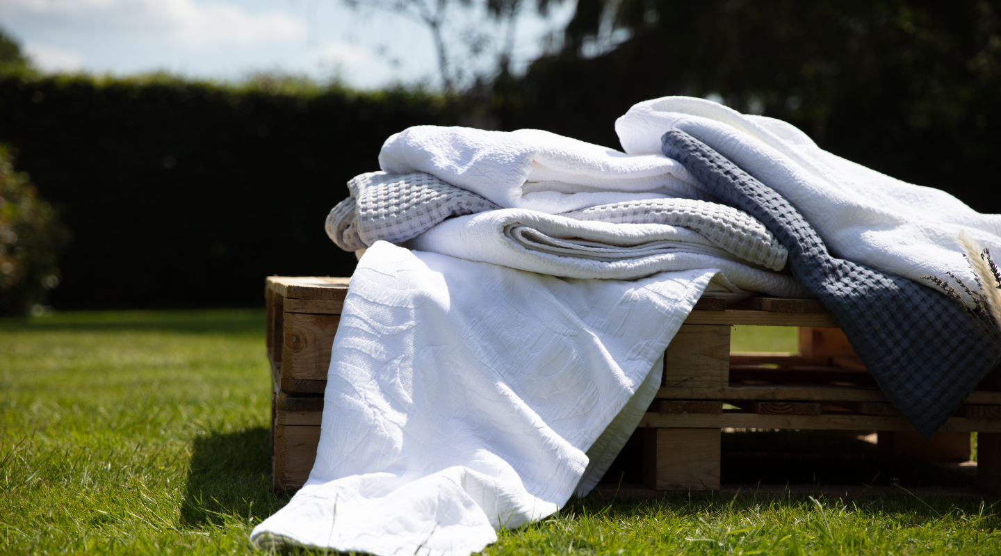 How to Donate or Recycle Old Bedding | Soak&Sleep