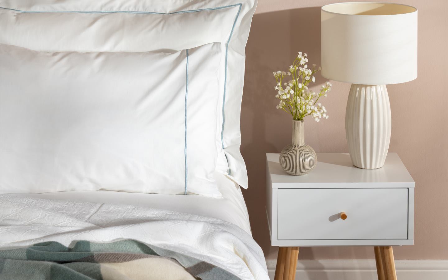 Spring Styling - Georgian Manor Collection | Soak&Sleep