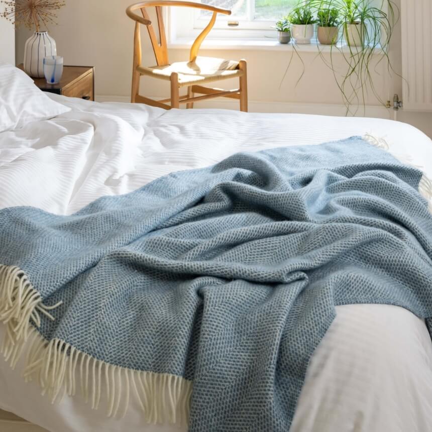 Honeycomb Pure Wool Throws